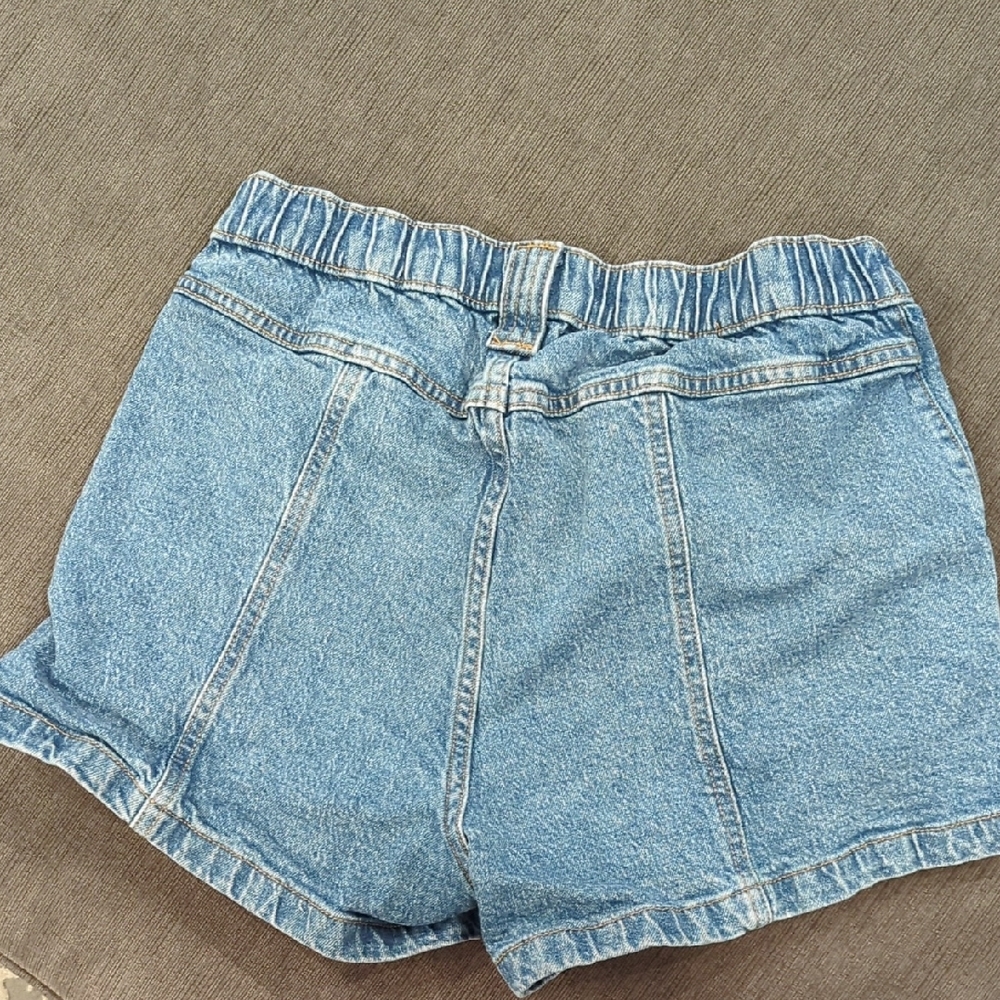 Wild Fable Blue Jean Shorts with Relaxed Fit - Picture 3 of 4